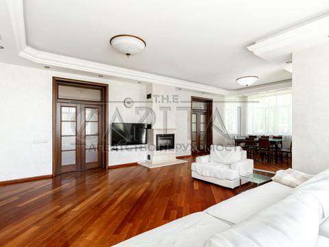 будинок за адресою с. Козин, старокиївська