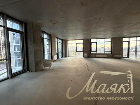 комерційна за адресою Андрія Верхогляда вул. (Михайла Драгомирова), 1-20