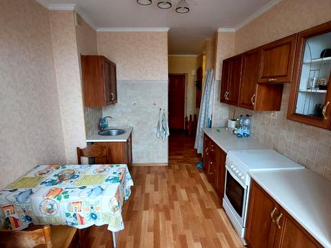 квартира за адресою Князя Володимира Великого просп., 123