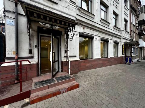 комерційна за адресою Січових Стрільців вул. (Артема), 4-А