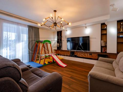 будинок за адресою Київ, Голосіївський район