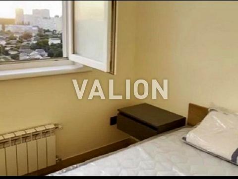 квартира за адресою Академіка Булаховського вул., 2