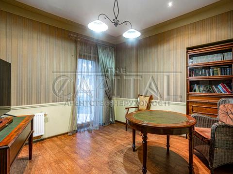 будинок за адресою Київська вул.