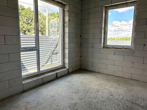 дом по адресу Евгения Плужника ул.