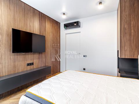 квартира за адресою Салютна вул., 2к24