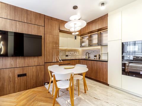 квартира за адресою Салютна вул., 2к24