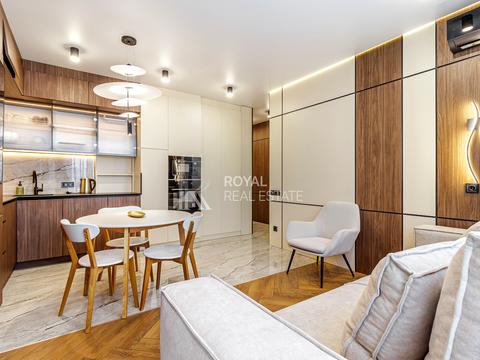 квартира за адресою Салютна вул., 2к24