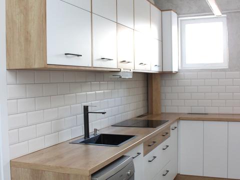 будинок за адресою Левка Лук'яненка просп. (Рокоссовського), 11