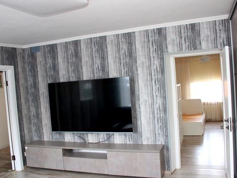 будинок за адресою Левка Лук'яненка просп. (Рокоссовського), 11