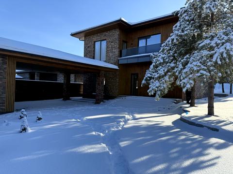 будинок за адресою Центральна вул.