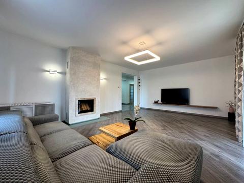 будинок за адресою с. Бармаки, Вільна