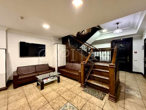 коммерческая по адресу Жилянская ул., 59