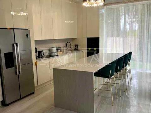 будинок за адресою Василя Липківського вул.