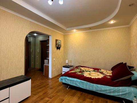 квартира за адресою Олени Теліги вул., 7/1