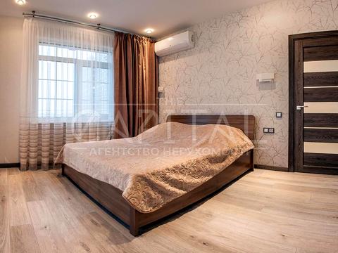 комерційна за адресою Михайла Максимовича вул. (Онуфрія Трутенка), 24-А