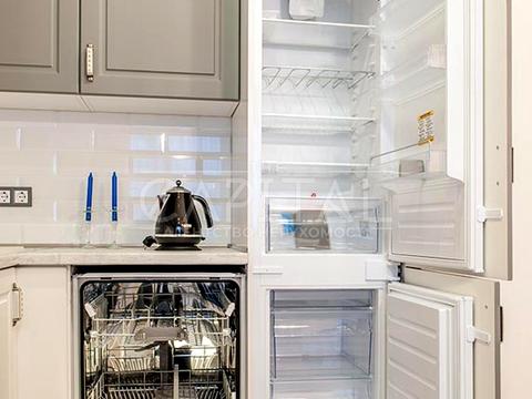 комерційна за адресою Михайла Максимовича вул. (Онуфрія Трутенка), 24-А