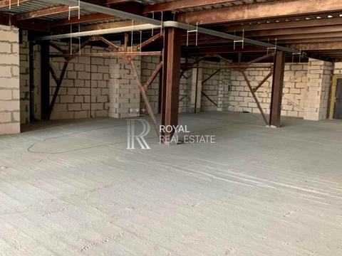 комерційна за адресою Андрія Верхогляда вул. (Михайла Драгомирова), 14-А