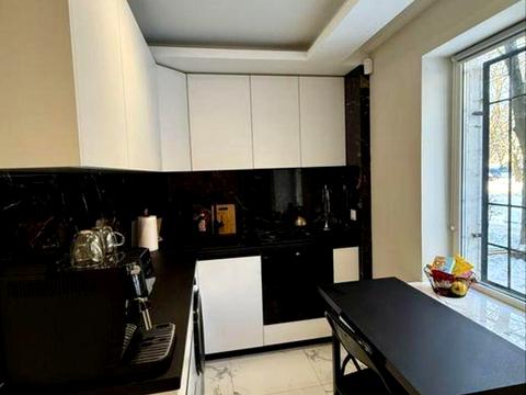 квартира за адресою Івана Дзюби вул. (Сім'ї Сосніних), 8