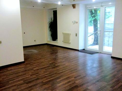 комерційна за адресою Паторжинського вул., 6-Б