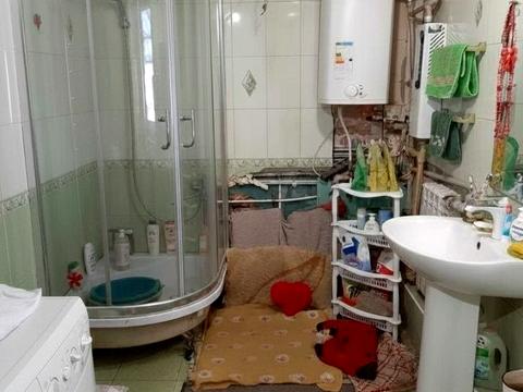 будинок за адресою Новобакинська вул.