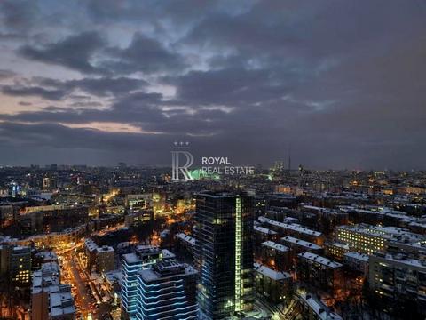 комерційна за адресою Кловський узвіз (Кловський), 7a