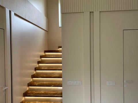 будинок за адресою Лугова вул.