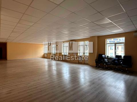 коммерческая по адресу Глибочицька, 40