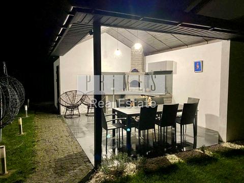 дом по адресу Щаслива