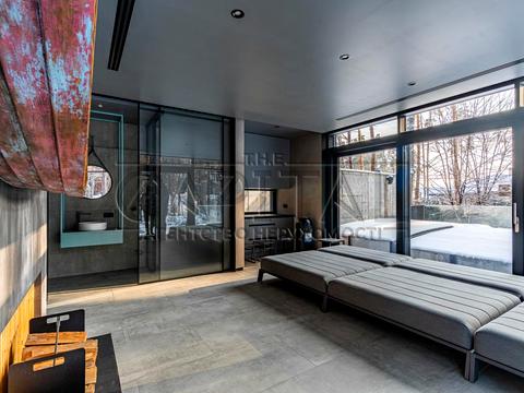 дом по адресу с. Гнедин, Центральная ул., 1