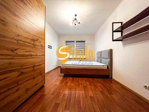 квартира за адресою Софії Русової вул., 5-Б