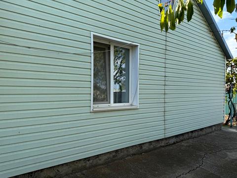 будинок за адресою с. Бурдівка, Центральна