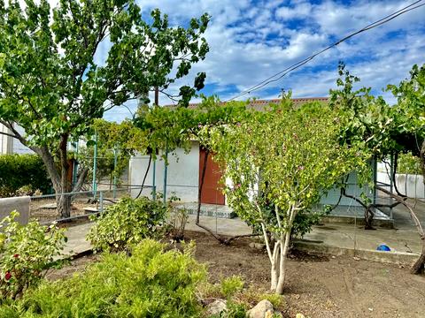 будинок за адресою с. Бурдівка, Центральна