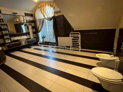 будинок за адресою Лісова вул.