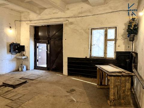 комерційна за адресою Грушевського вул., 45