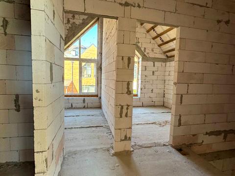 будинок за адресою Лісова