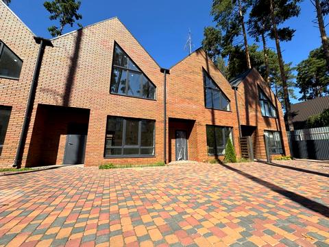 будинок за адресою Лісова