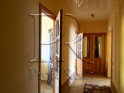 квартира за адресою Київ, Мала Житомирська вул., 10