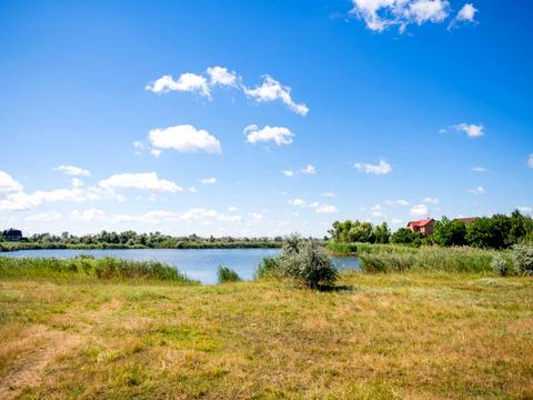 участок по адресу с. Новоселовка, 