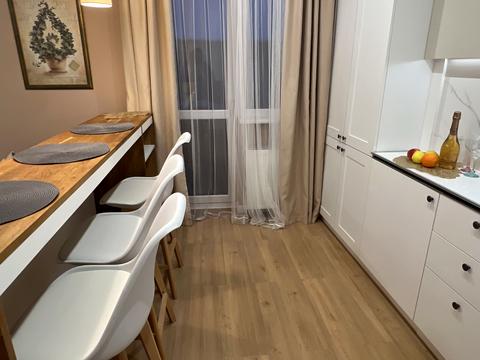 квартира за адресою Богдана Хмельницького вул., 76