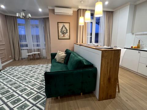 квартира за адресою Богдана Хмельницького вул., 76