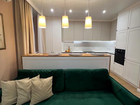 квартира за адресою Богдана Хмельницького вул., 76