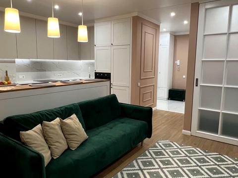 квартира за адресою Богдана Хмельницького вул., 76