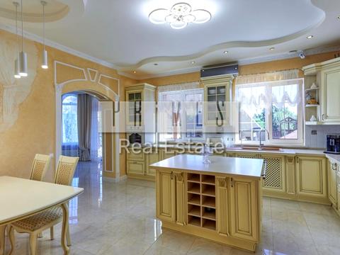 будинок за адресою Лісова