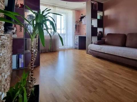 квартира за адресою Карпенка вул., 8-А