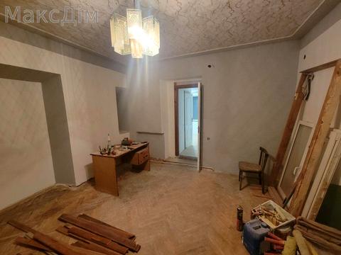 квартира за адресою Броварна вул., 12