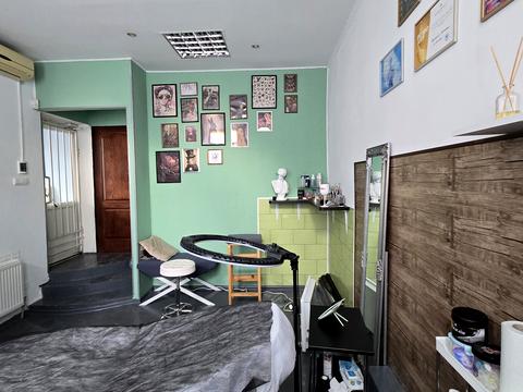 комерційна за адресою Кооперативна вул., 13/2