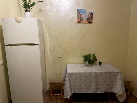 квартира за адресою Рівне, Андрія Мельника вул., 16