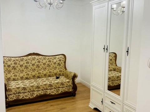 квартира за адресою Залізнична вул., 9