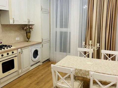 квартира за адресою Залізнична вул., 9