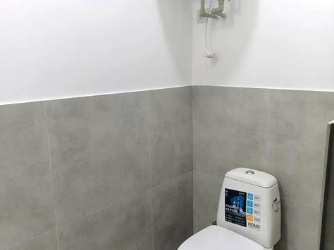 комерційна за адресою Ювілейна, 2